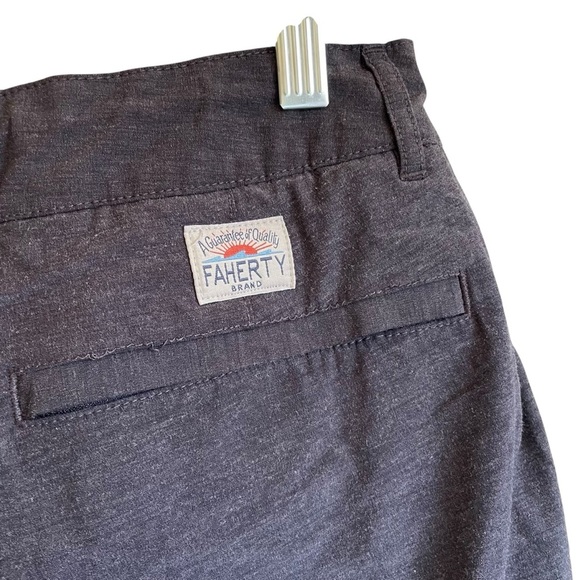 Faherty All Day Shorts Dark Heathered Blue Flat Front Shorts NWOT - Picture 6 of 10